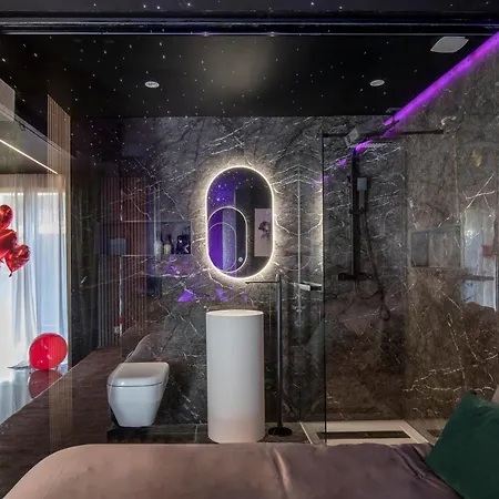 One Night Unique Toulouse