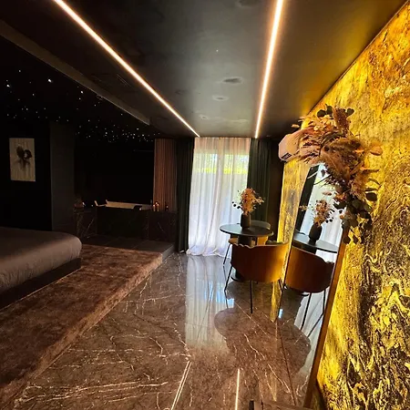 One Night Unique Apartment *