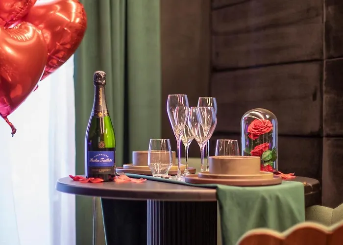 Апартаменты One Night Unique